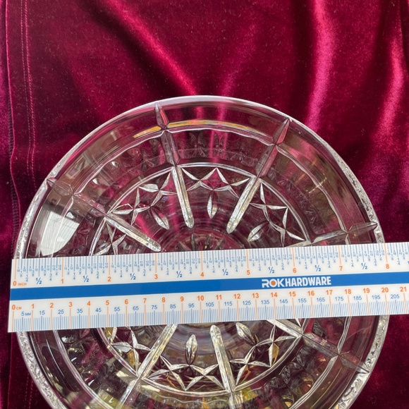 Waterford Crystal "Welcome Bowl" 1997 Versa Flared Shape - Picture 4 of 6